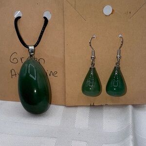 Aventurine Green pendant necklace and earrings natural stone NEW you get BOTH